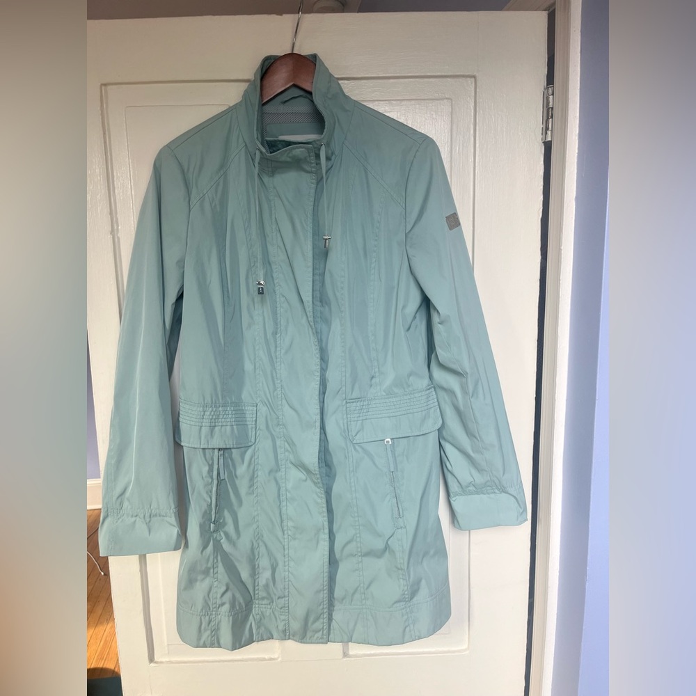 Light turquoise green women‘s transition jacket
